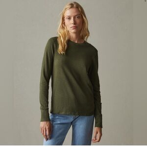 American Giant Premium Slub Crew
Tee Long Sleeve Moss Small